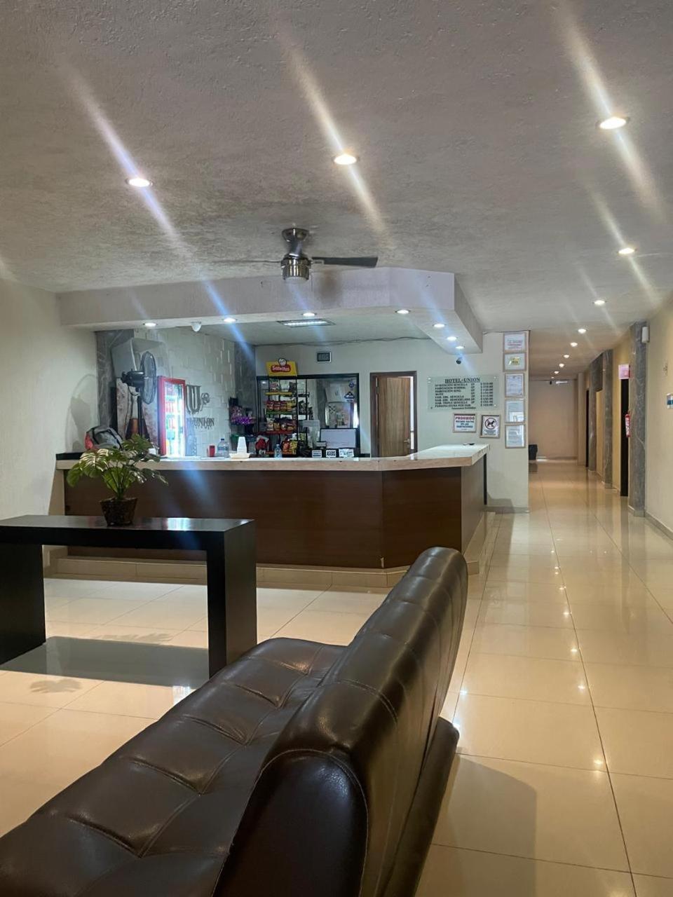 Hotel Union Guadalajara Buitenkant foto